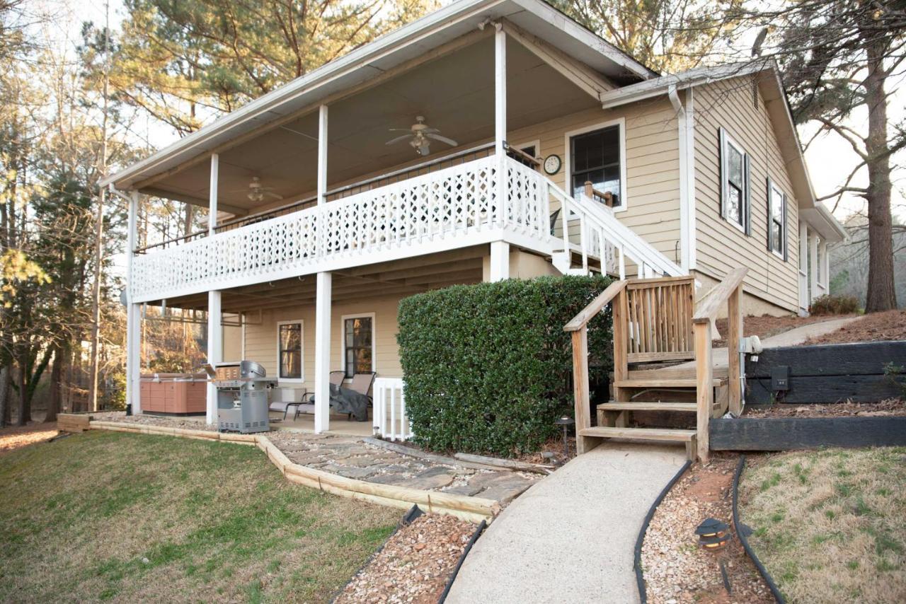 Lakefront Cottage With Private Hot Tub! Buckhead ภายนอก รูปภาพ